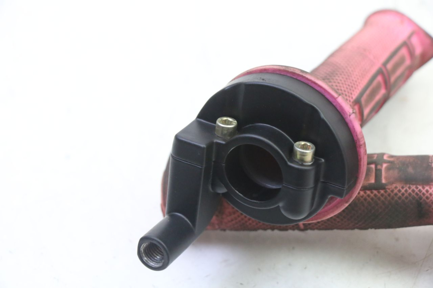 photo de MANOPOLE DELL'ACCELERATORE APOLLO RFZ 150 - Primo piano tecnico