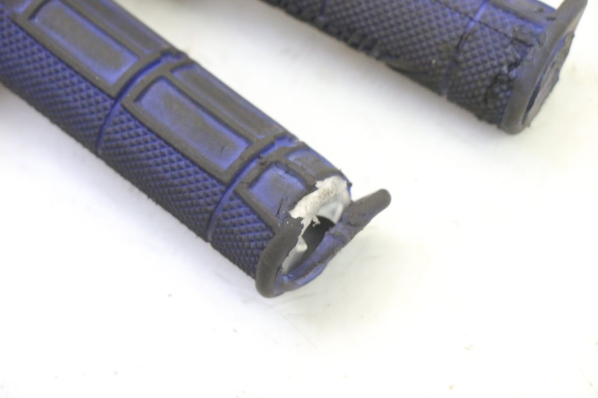 photo de MANOPOLE DELL'ACCELERATORE APOLLO RFZ 125 - Primo piano tecnico