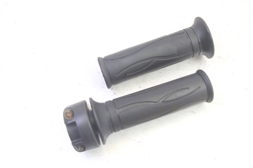 photo de ACCELERATORE JM MOTORS SANTANA EVO 50 (2024 - 2026) - Vista principale