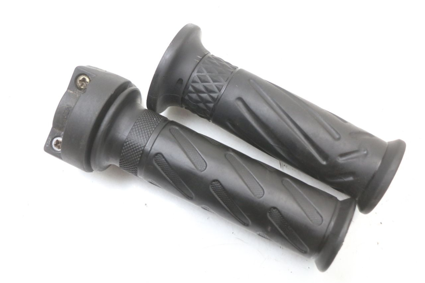 photo de MANOPOLE DELL'ACCELERATORE JM MOTORS SANTANA 50 (2014 - 2023) - Zoom sullo stato d'uso