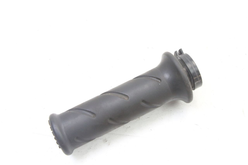 photo de ACCELERATORE PEUGEOT SATELIS COMPRESSOR K15 125 (2006 - 2009) - Altra angolazione