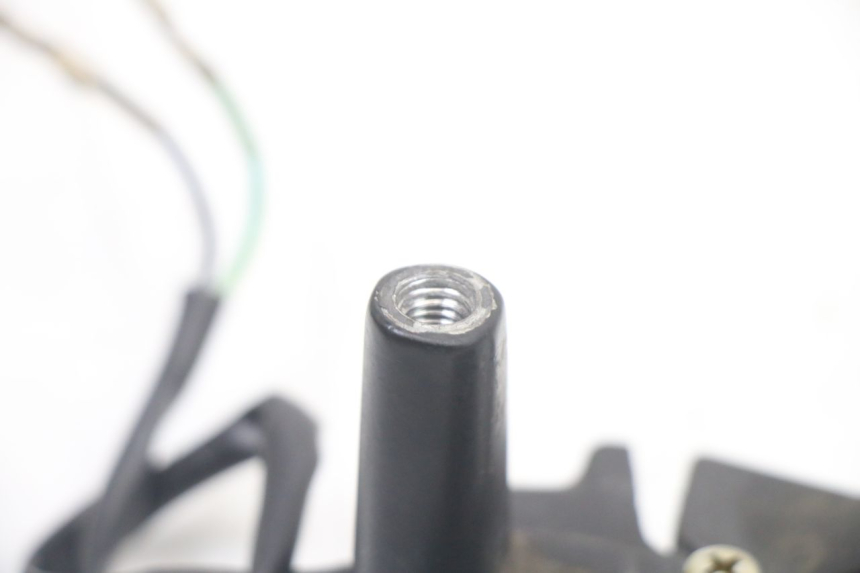 photo de MANOPOLE DELL'ACCELERATORE HONDA SCV LEAD 100 (2003 - 2007) - Altra angolazione