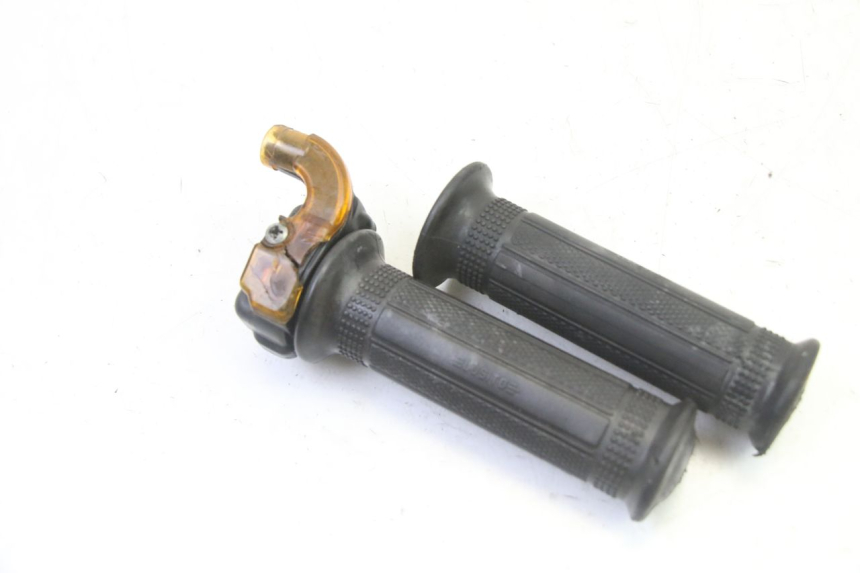 photo de ACCELERATORE DERBI SENDA SM DRD 50 (2008 - 2013) - Zoom sullo stato d'uso