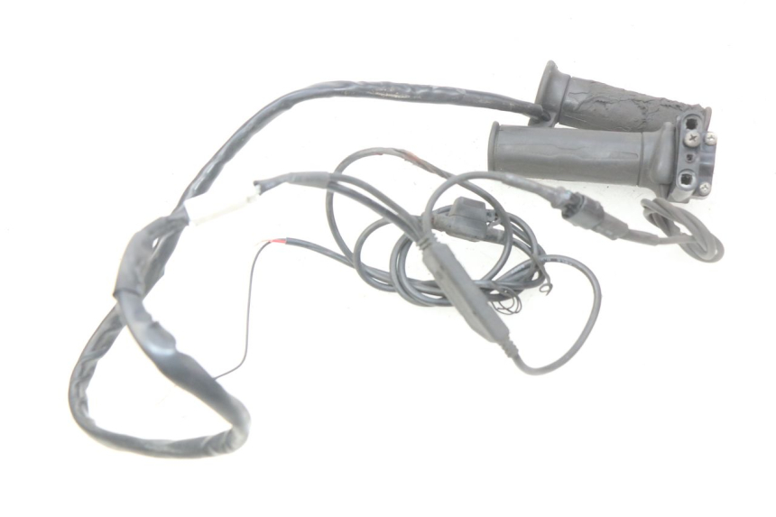 photo de MANOPOLE DELL'ACCELERATORE SUZUKI SIXTEEN 125 (2008 - 2010) - Dettaglio del componente