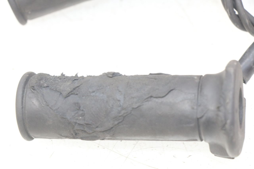 photo de MANOPOLE DELL'ACCELERATORE SUZUKI SIXTEEN 125 (2008 - 2010) - Ricambio usato controllato