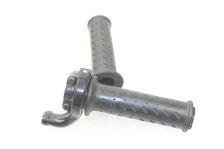 photo de ACCELERATORE TRIUMPH SPEED TRIPLE 1050 (2005 - 2007) - Dettaglio del componente