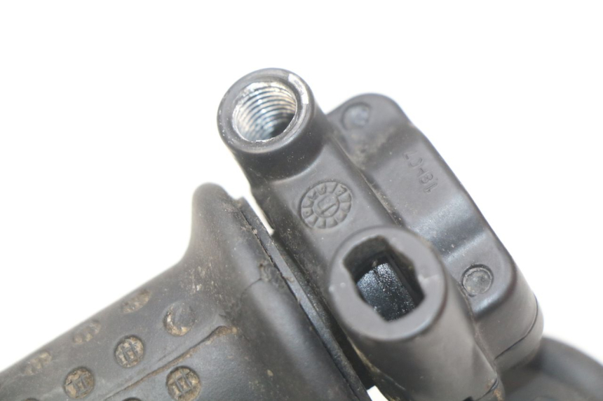photo de MANOPOLE DELL'ACCELERATORE APRILIA SR 2T 50 (2018 - 2022) - Dettaglio del componente