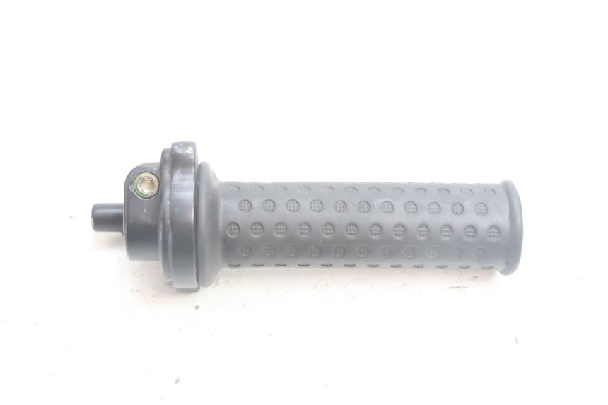 photo de MANOPOLE DELL'ACCELERATORE APRILIA SR 2T 50 (2012 - 2017) - Vista principale