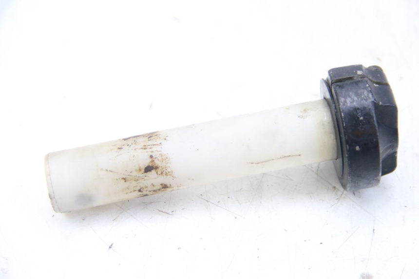 photo de MANOPOLE DELL'ACCELERATORE YAMAHA SR 125 (1982 - 2003) - Zoom sullo stato d'uso