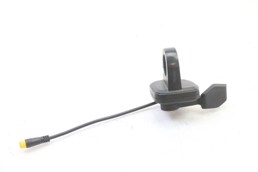 photo de MANIGLIA DELL'ACCELERATORE NAMI STELLAR 1 - Vista principale