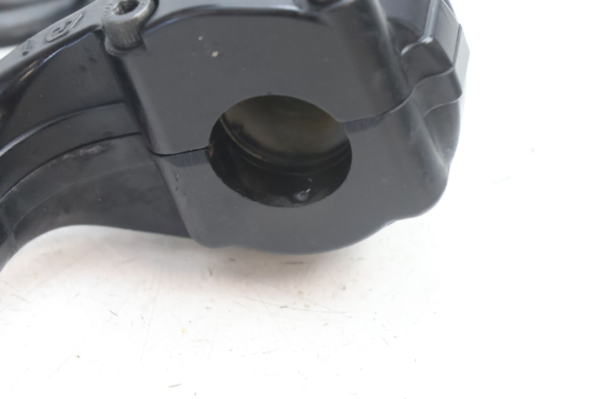 photo de ACCELERATORE YAMAHA TDM ABS 900 (2002 - 2014) - Vista d'insieme del prodotto