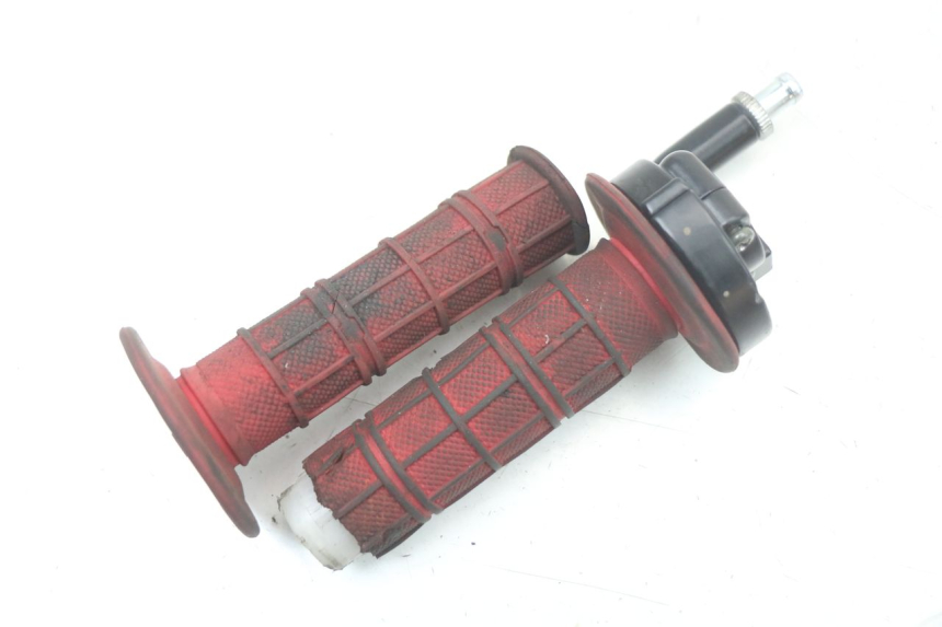 photo de Manopola dell'acceleratore NITRO MOTORS THUNDER 125 - Primo piano tecnico