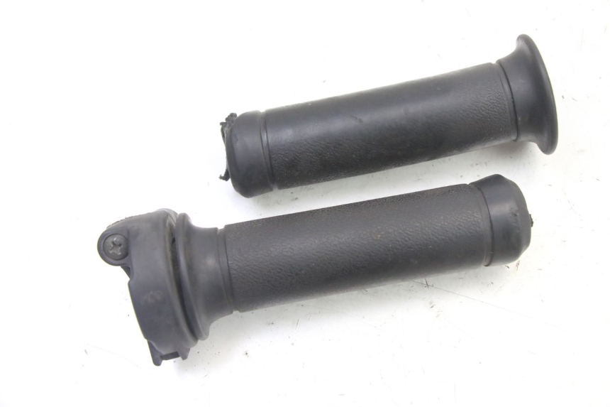 photo de MANOPOLE DELL'ACCELERATORE PEUGEOT TWEET 4T 50 (2014 - 2019) - Vista principale