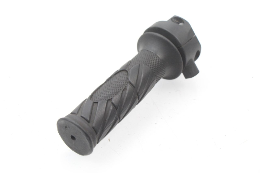 photo de Manopola dell'acceleratore REVATTO URBA GT 125 (2007 - 2017) - Dettaglio del componente