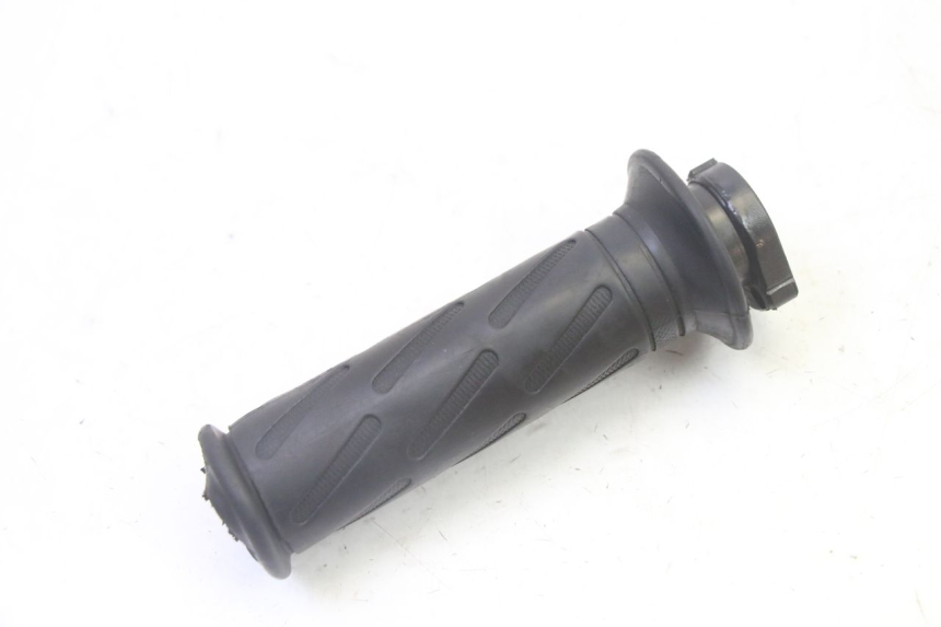 photo de ACCELERATORE PEUGEOT VIVACITY NEW 4T 50 (2008 - 2017) - Zoom sullo stato d'uso