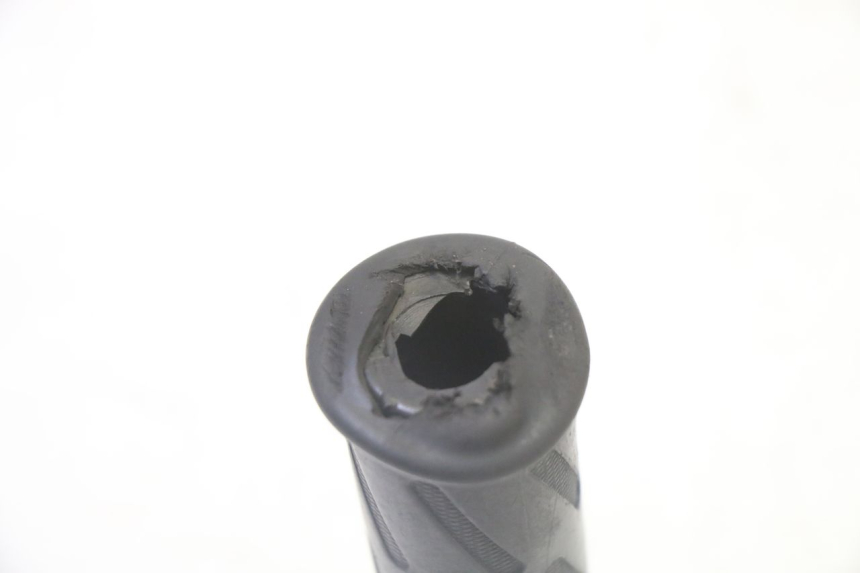 photo de ACCELERATORE PEUGEOT VIVACITY NEW 4T 50 (2008 - 2017) - Primo piano tecnico