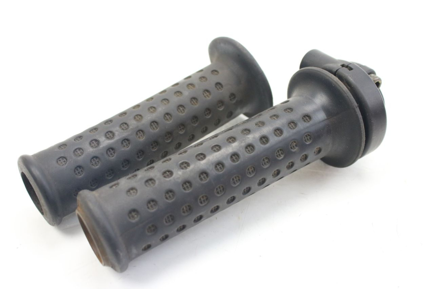 photo de MANOPOLE DELL'ACCELERATORE PIAGGIO X9 EVOLUTION 500 (2003 - 2005) - Vista principale