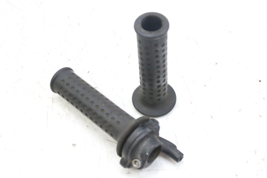 photo de MANOPOLE DELL'ACCELERATORE PIAGGIO X9 EVOLUTION 125 (2003 - 2007) - Dettaglio del componente