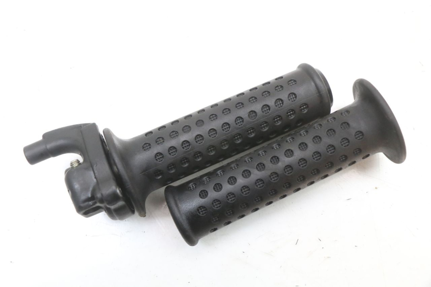 photo de MANOPOLE DELL'ACCELERATORE PIAGGIO XEVO - X EVO 125 (2007 - 2017) - Vista principale