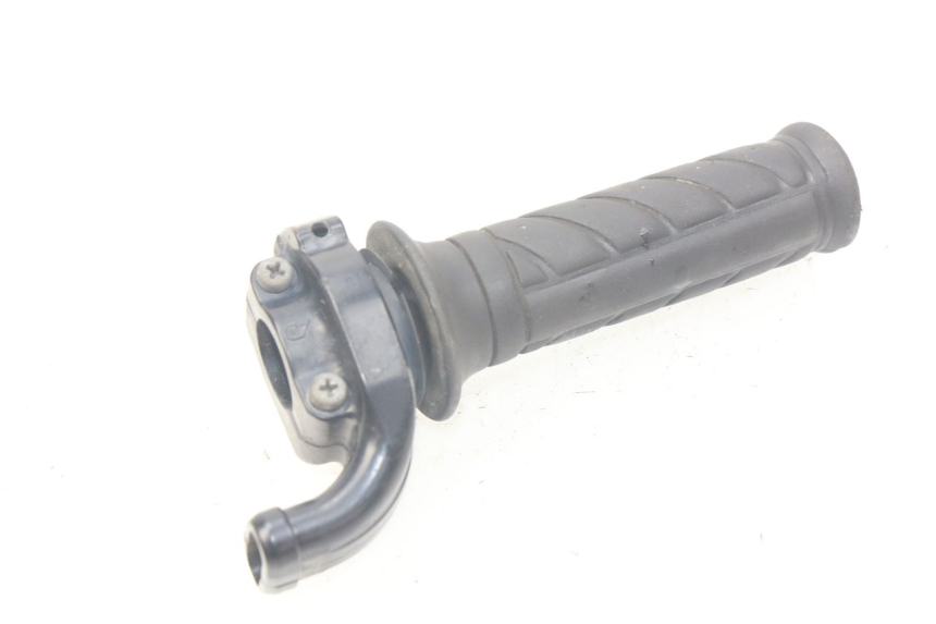 photo de MANOPOLE DELL'ACCELERATORE SUZUKI XF FREEWIND 650 (1997 - 2003) - Zoom sullo stato d'uso