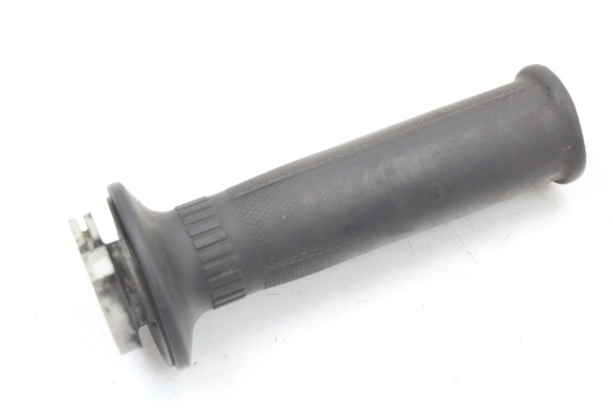 photo de ACCELERATORE YAMAHA XJ F 900 (1983 - 1994) - Zoom sullo stato d'uso