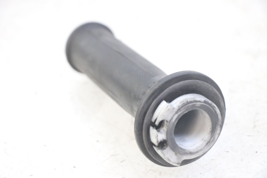 photo de ACCELERATORE YAMAHA XJN DIVERSION 600 (2000 - 2003) - Dettaglio del componente