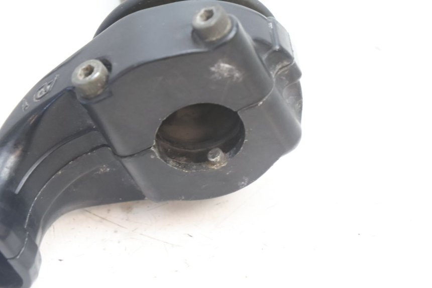 photo de ACCELERATORE YAMAHA XJR 1300 (1998 - 2002) - Altra angolazione