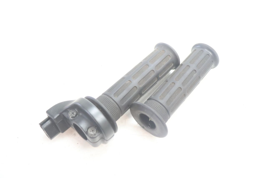 photo de ACCELERATORE HONDA XLV VARADERO 125 (2007 - 2012) - Dettaglio del componente