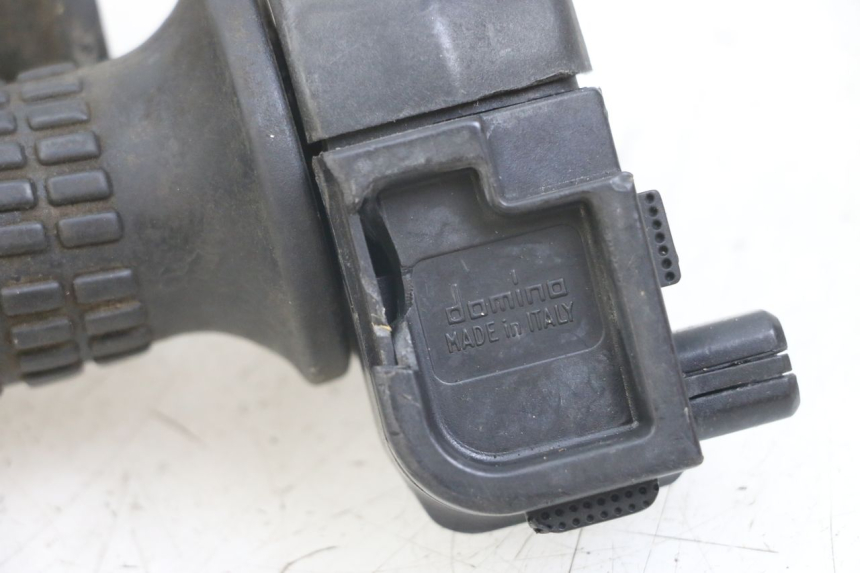 photo de MANOPOLE DELL'ACCELERATORE PEUGEOT XP6 50 (1997 - 2003) - Zoom sullo stato d'uso