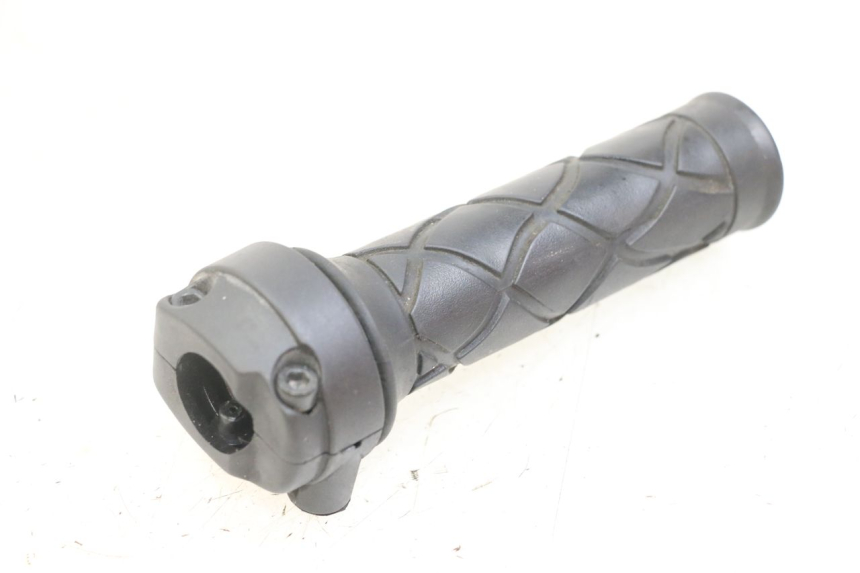 photo de ACCELERATORE YAMAHA NEO'S NEOS 2T EASY 50 (2013 - 2016) - Altra angolazione