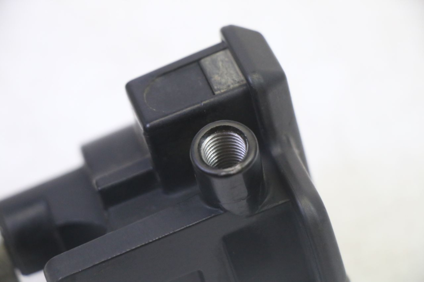 photo de ACCELERATORE YAMAHA YFM GRIZZLY 550 (2008 - 2015) - Primo piano tecnico