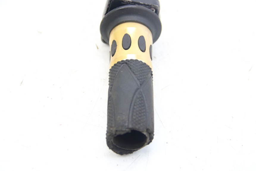 photo de MANOPOLE DELL'ACCELERATORE PIAGGIO ZIP 2T 50 (2009 - 2019) - Vista d'insieme del prodotto