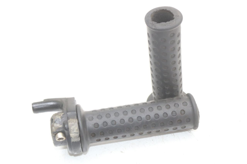 photo de MANOPOLE DELL'ACCELERATORE PIAGGIO ZIP 2T 50 (2009 - 2019) - Vista principale