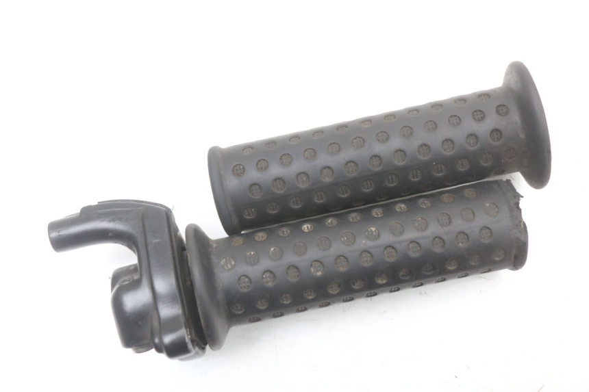 photo de MANOPOLE DELL'ACCELERATORE PIAGGIO ZIP 2T 50 (2009 - 2019) - Vista principale