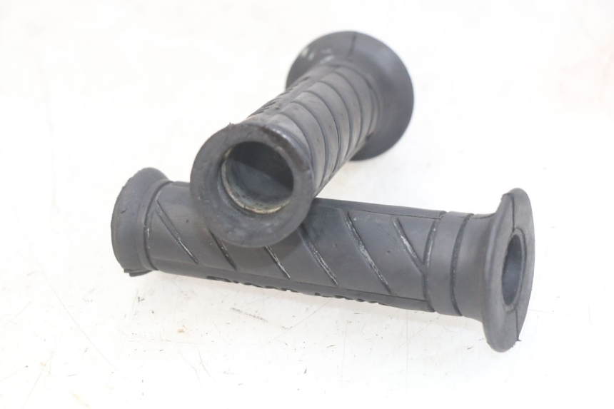 photo de MANOPOLE DELL'ACCELERATORE KAWASAKI ZX-6R ZX6R 600 (1995 - 1997) - Dettaglio del componente