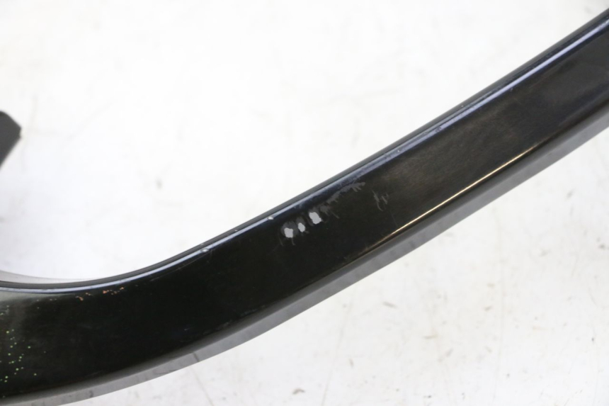 photo de MANIGLIONE QUADRO 4 4D 350 (2015 - 2018) - Zoom sullo stato d'uso