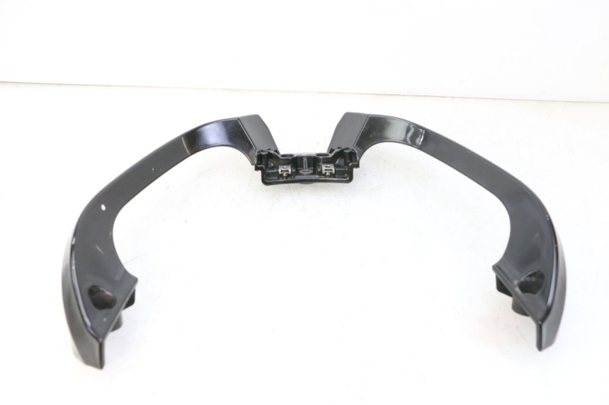 photo de MANIGLIONE QUADRO 4 4D 350 (2015 - 2018) - Stato della superficie e materiale