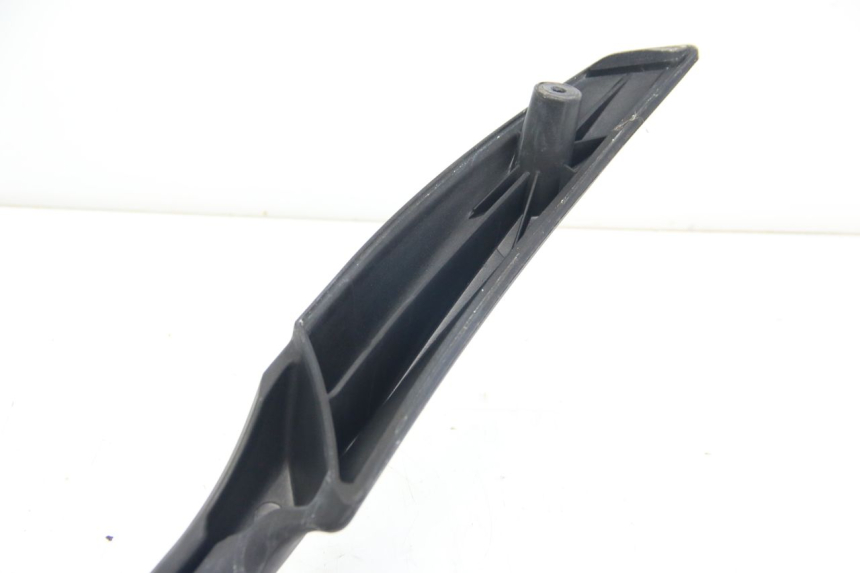 photo de MANIGLIA POSTERIORE APRILIA ATLANTIC 500 (2002 - 2003) - Caratteristiche distintive