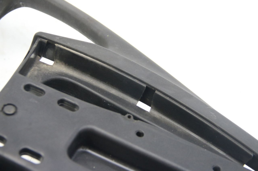 photo de MANIGLIA POSTERIORE APRILIA ATLANTIC 500 (2002 - 2003) - Angolazione alternativa