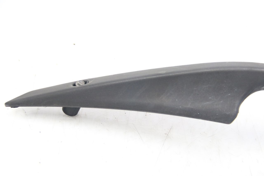 photo de MANIGLIA POSTERIORE APRILIA ATLANTIC 500 (2002 - 2003) - Primo piano tecnico