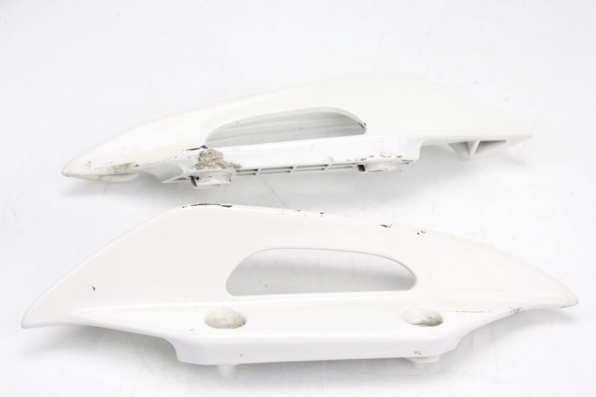 photo de MANIGLIA POSTERIORE SUZUKI BURGMAN 125 (2007 - 2014) - Zoom sullo stato d'uso