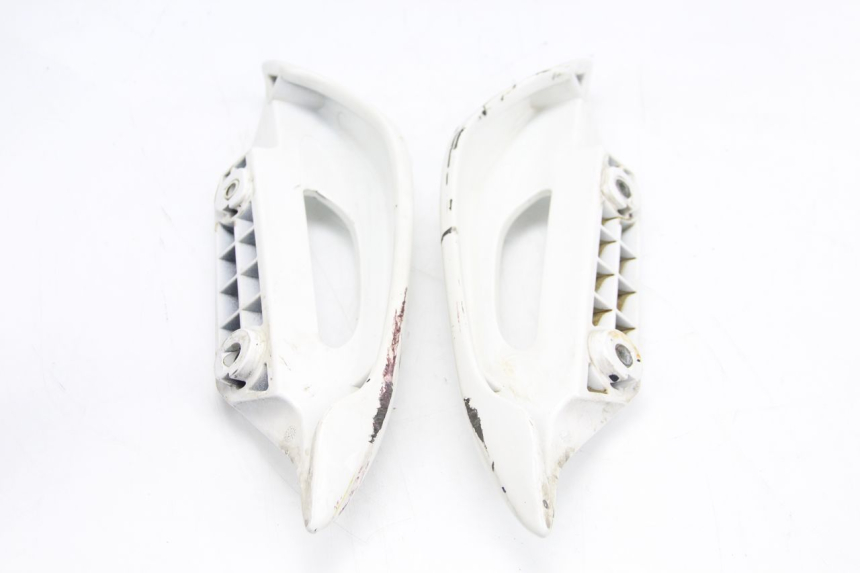 photo de MANIGLIA POSTERIORE SUZUKI BURGMAN 125 (2007 - 2014) - Primo piano tecnico