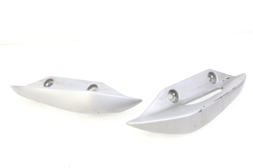 photo de MANIGLIA POSTERIORE SUZUKI BURGMAN 125 (2007 - 2014) - Zoom sullo stato d'uso