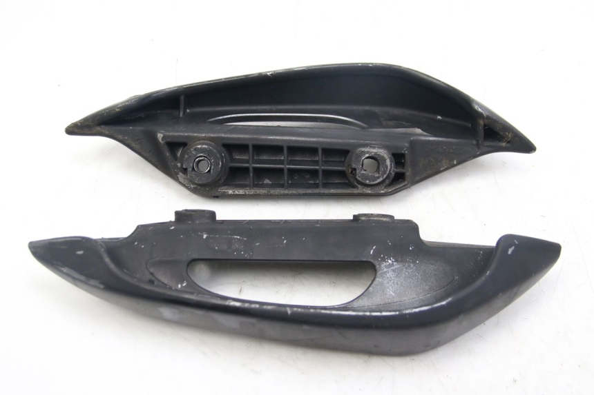 photo de MANIGLIA POSTERIORE SUZUKI BURGMAN 125 (2007 - 2014) - Altra angolazione