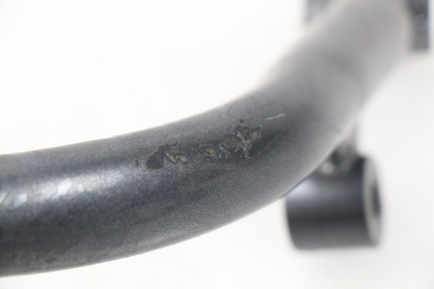 photo de MANIGLIA POSTERIORE YAMAHA BW'S BWS 125 (2010 - 2013) - Primo piano tecnico