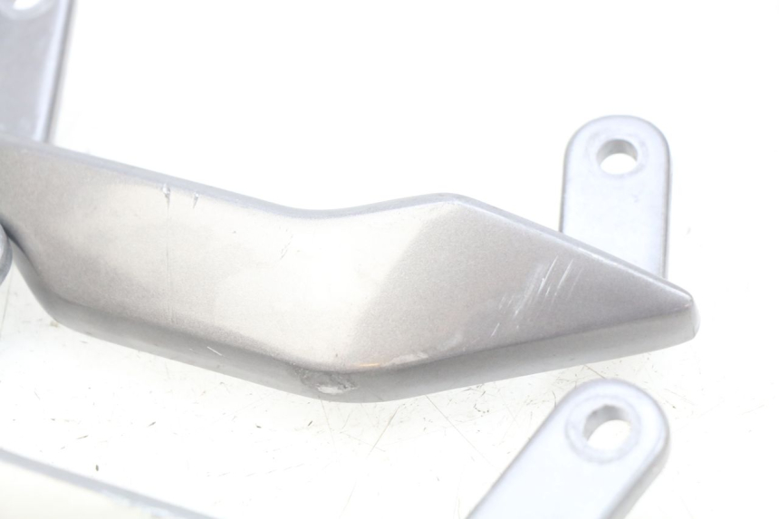 photo de MANIGLIA POSTERIORE ORCAL CAVARO 4T 50 (2019 - 2023) - Zoom sullo stato d'uso