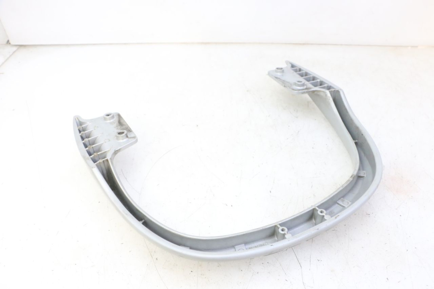 photo de MANIGLIA POSTERIORE PEUGEOT CITYSTAR 50 (2013 - 2017) - Dettaglio del componente