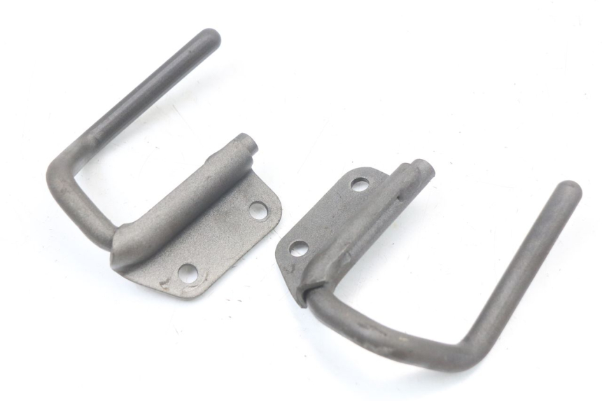 photo de MANIGLIA POSTERIORE GILERA DNA 50 (2000 - 2007) - Dettaglio del componente