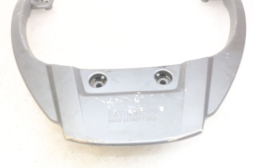 photo de MANIGLIA POSTERIORE KYMCO DOWNTOWN ABS 125 (2015 - 2017) - Dettagli dei punti di fissaggio