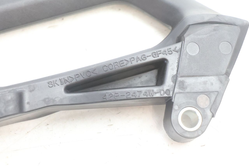 photo de MANIGLIONE DESTRO YAMAHA FZ8 800 (2010 - 2016) - Altra angolazione